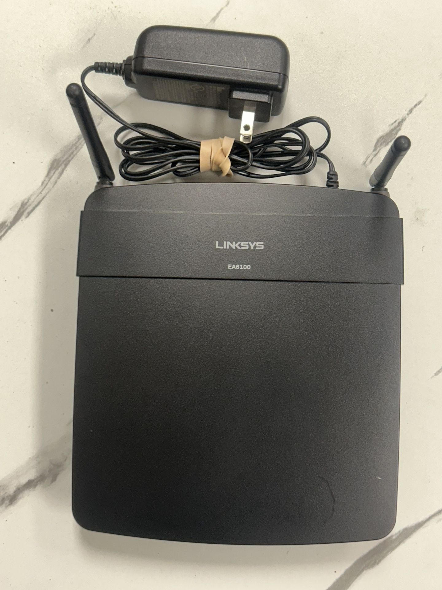 Linksys EA6100 Smart Wi-Fi Wireless Router with Dual Band and Power Adapter