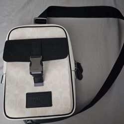 Coach Shoulder Bag 