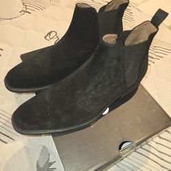 ALDO BLACK SWEDE CHELSEA BOOTS SIZE 8