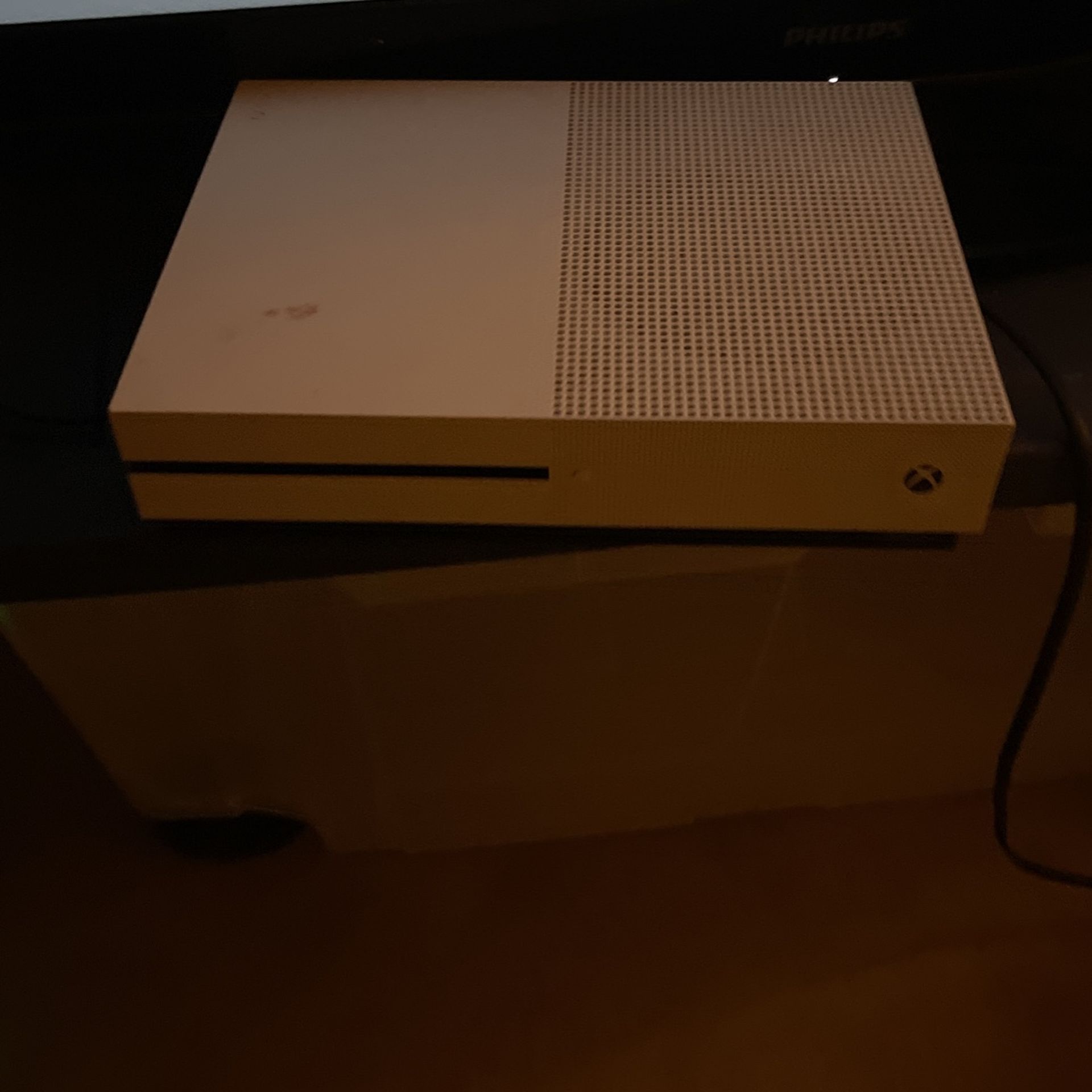 Xbox One S
