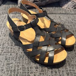 Dansko Black Sandal Size 39