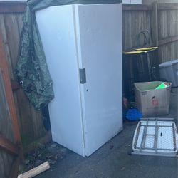 TALL KENMORE UPRIGHT FREEZER ICE BOX - 60” TALL BY 28” WIDE AND 27” DEEP 