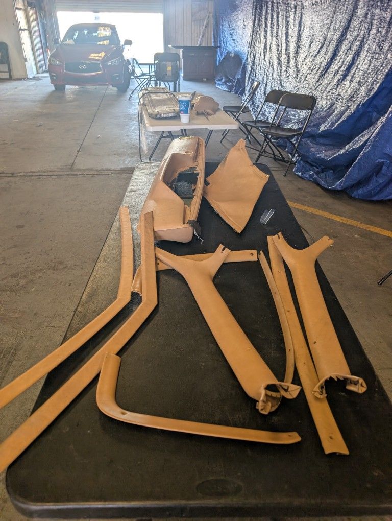 Barracuda Interior Pieces