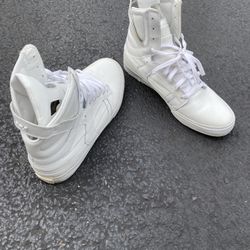 Men’s size 11-12 sneakers (Supra’s & Radii 25ea./Nike’s $30ea)