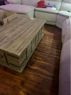 Home Zone Lift Top Coffee Table