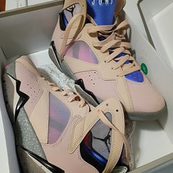 Jordan 7 Retro SE
(Sapphire)