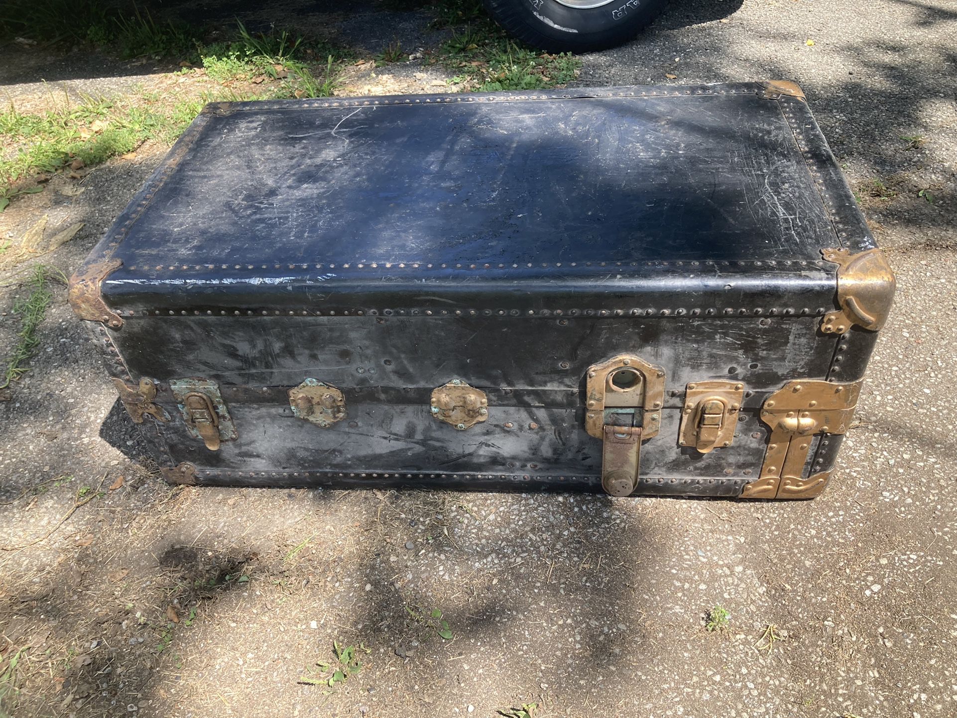Antique 1920 Mendel Trunx Steamer Trunk with Leather and Brass and