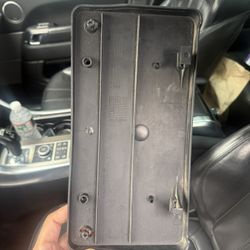 Front license plate  bracket off 2015 Mercedes s550 