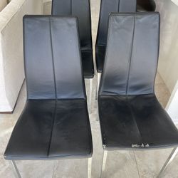 Set of 2 chairs
