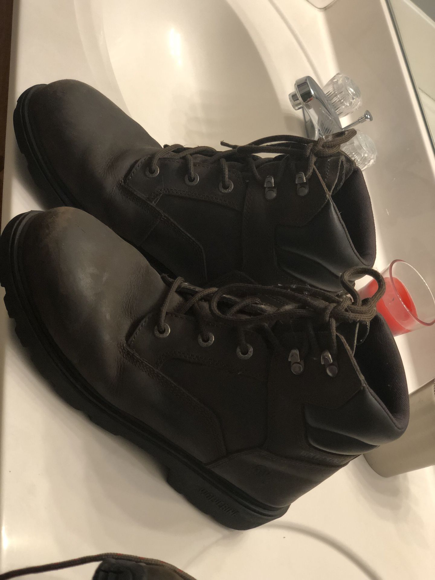 Men’s 10.5 w Wolverine work boots