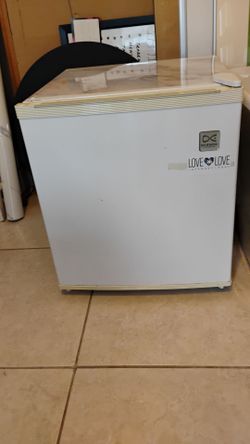 Compact Refrigerator