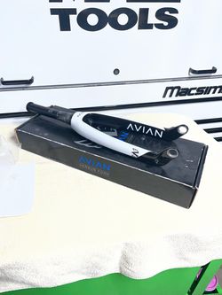 Avian versus carbon forks 20 mm