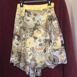 Ladies Silk Floral Skirt Size Medium 