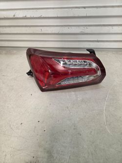 2019 to 2025 Chevy Malibu Left driver side tail light