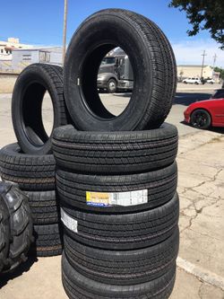 17” 4 new tires 245/75R17 Michelin