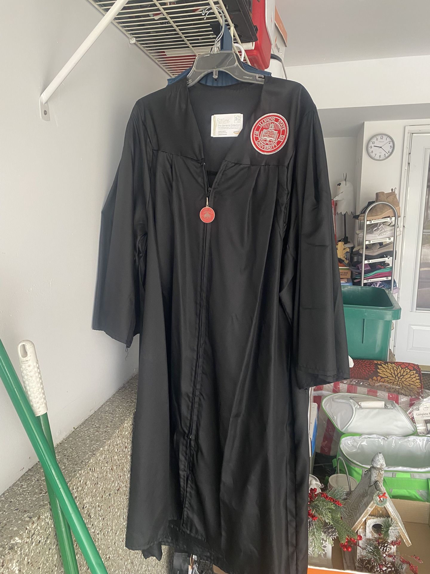 Illinois State University Graduate Gowns