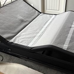 QUEEN Leggett & Platt Adjustable Bed