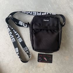 Supreme shoulder side bag