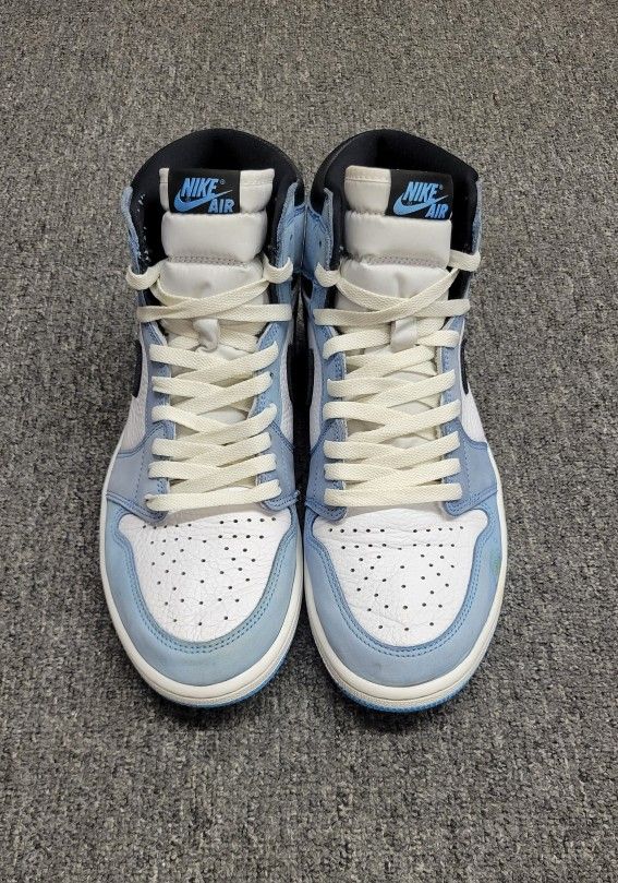 Nike Air Jordan 1 Retro OG High University Blue Size 12