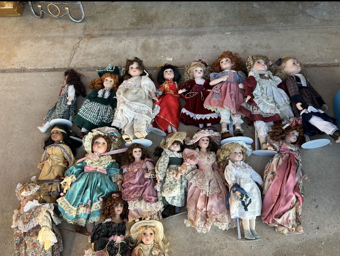 Victorian Porcelain Doll Lot 