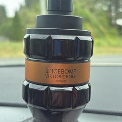 Spice bomb cologne