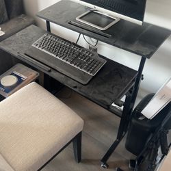 Small Desk On Wheels 