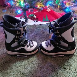 Snow Boots 