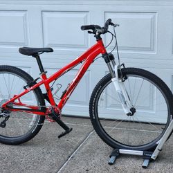 Specialized Rockhopper 26