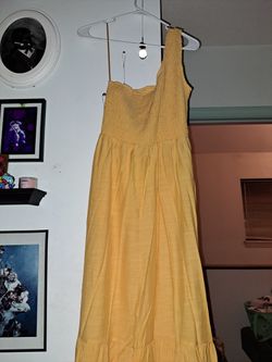 Single Arm Yellow Summer Dress