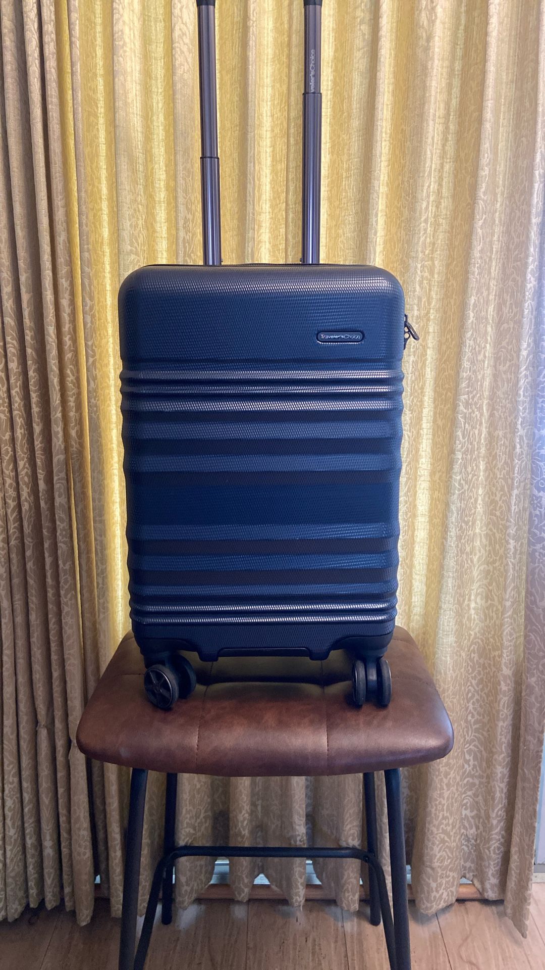 Traveler’s Choice Carry On Luggage 