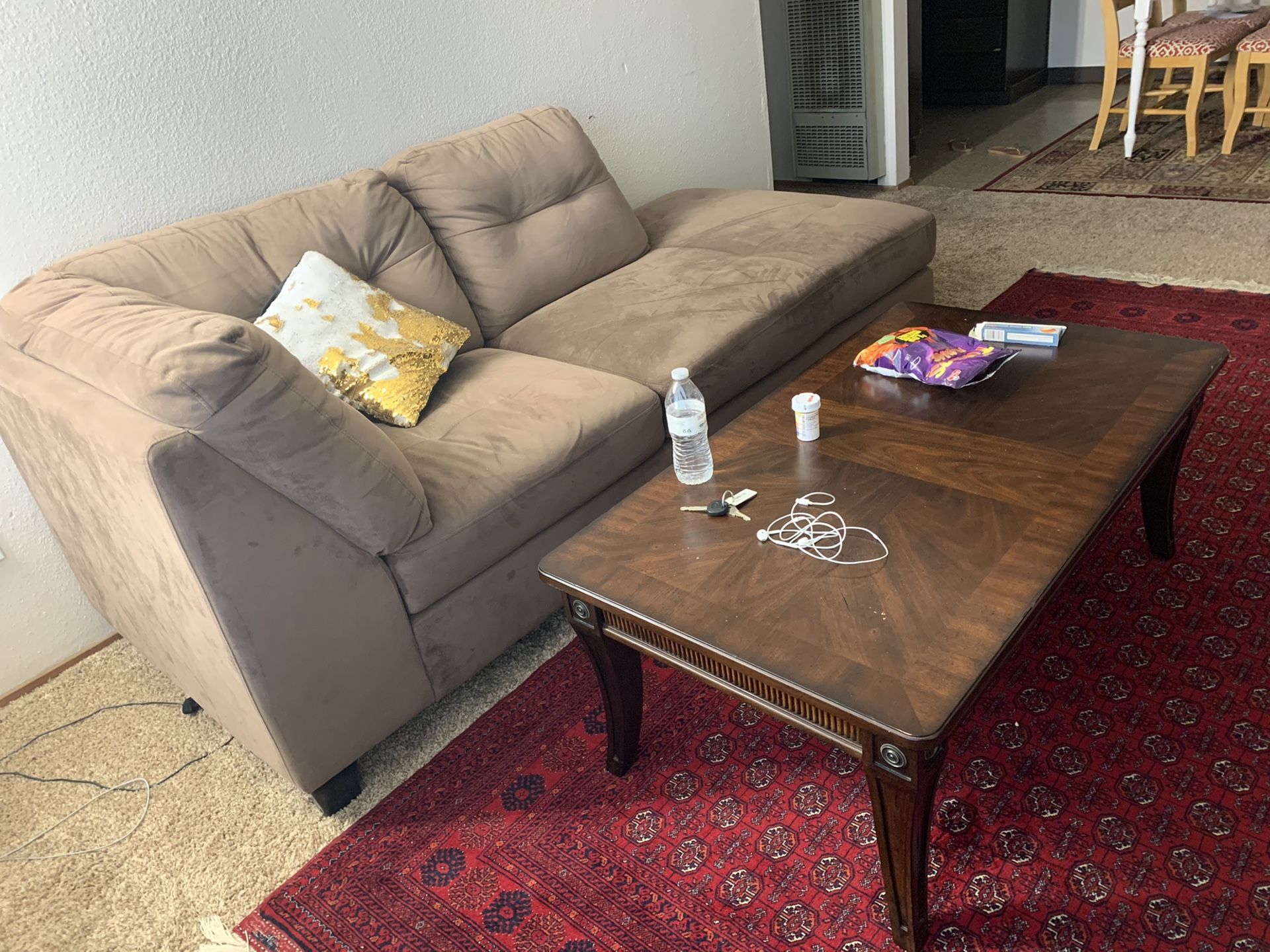 Couch and Coffeetable