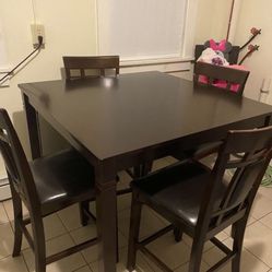 Dinning Table