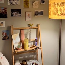 wooden shelf 