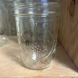 Half Pint Jars (8oz)