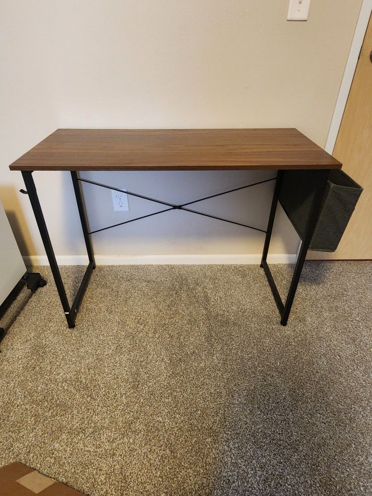 Computer Desk. Basket & Headphone Holder.