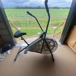Weslo Aero 700 Air Exercise Bike