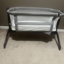 Bedside Bassinet 