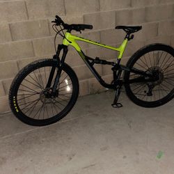 Trek Marlin 5 Gen 3 Bike 