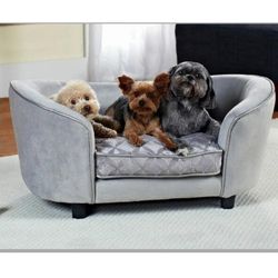 Enchanted Home Pet Bed