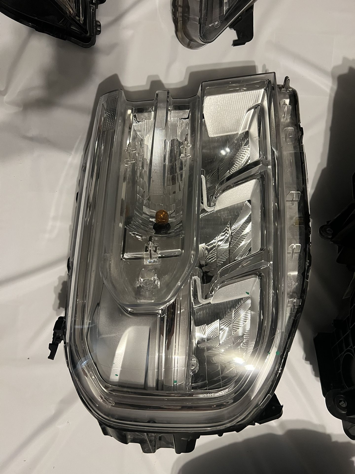 OEM Ford Maverick PASSENGER side headlight 2022-2024
