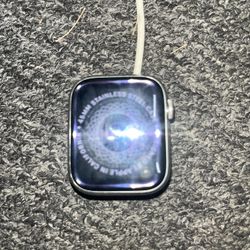 Apple Watch Series 8 45mm 