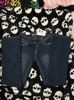 Wallflower Jeans NWT