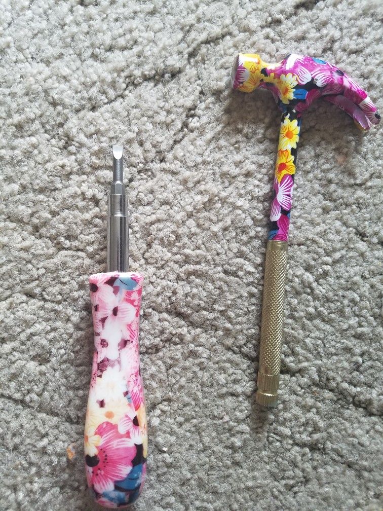 Multiple Use Hammer And Screwdriver