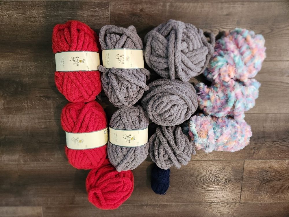 Eternal Bliss Yarn from Yarn Bee, Jumbo Chunky Chenille Yarn for Knitting, Crocheting, and Crafts 