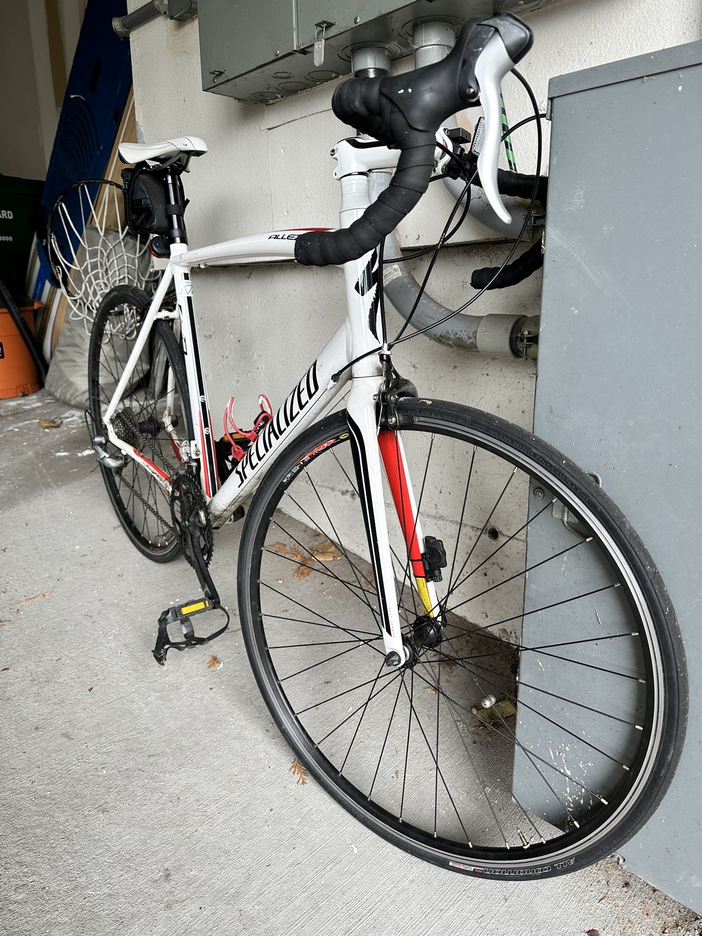 2009 Specialized Allez Sport Road Bike XL