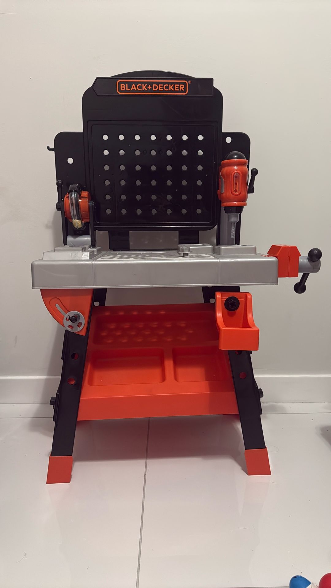 Black And Decker Tool set workbench