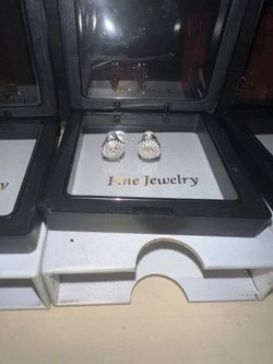 Vs1 Earrings