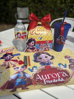 Snow Little Girl Candy Box