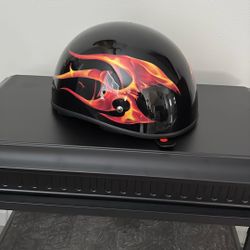 Men’s Helmet - Brand New