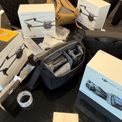 DJI MAVIC 4 Creator And Regular Fly More Combo